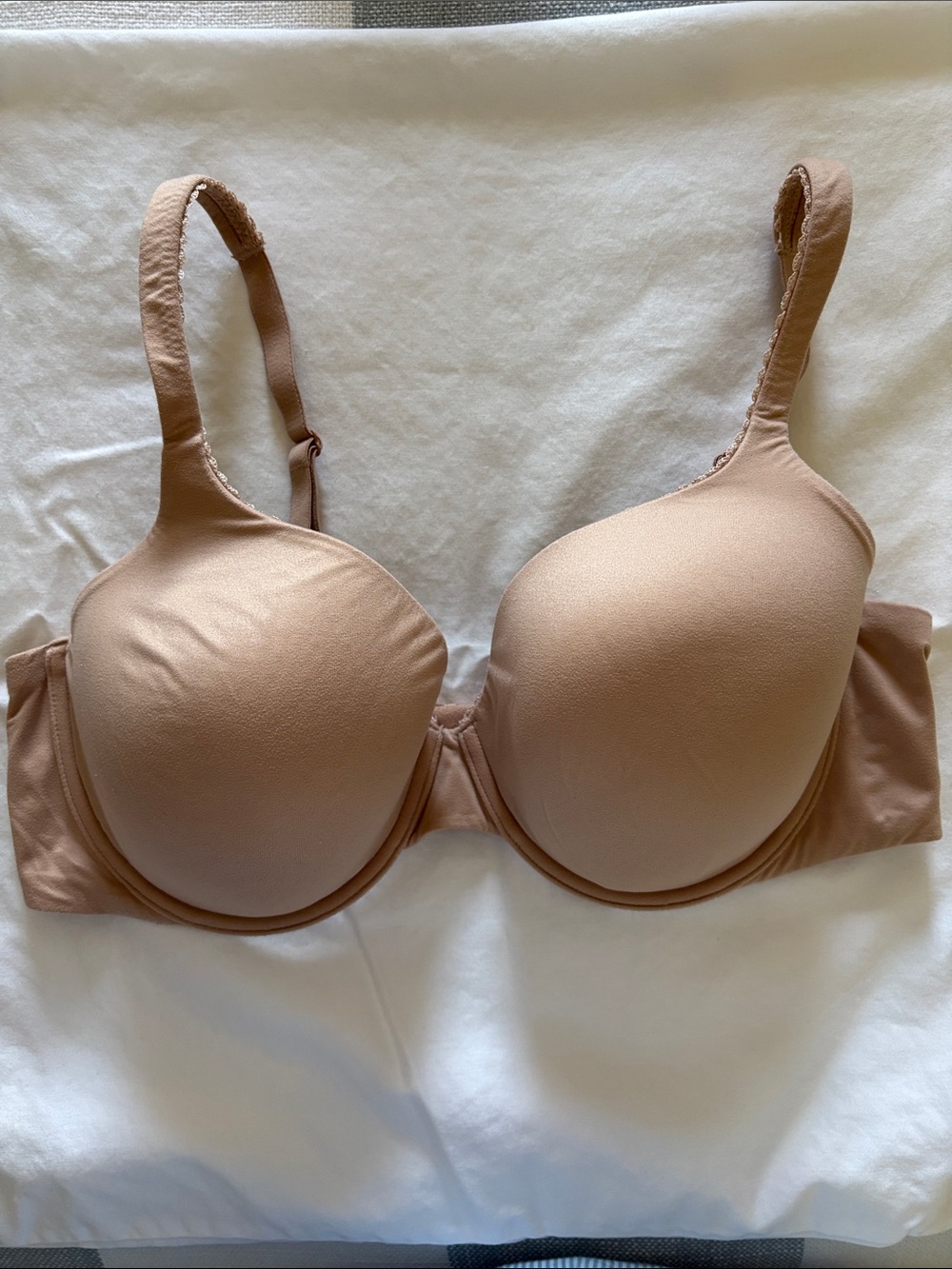 Victoria's Secret Smooth Nude T-Shirt Bra - Beige